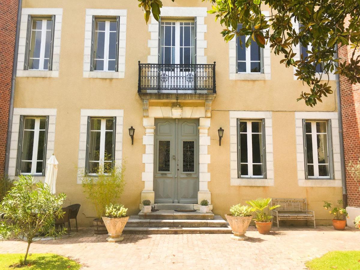 Le Chateau Aspet B&B Luaran gambar